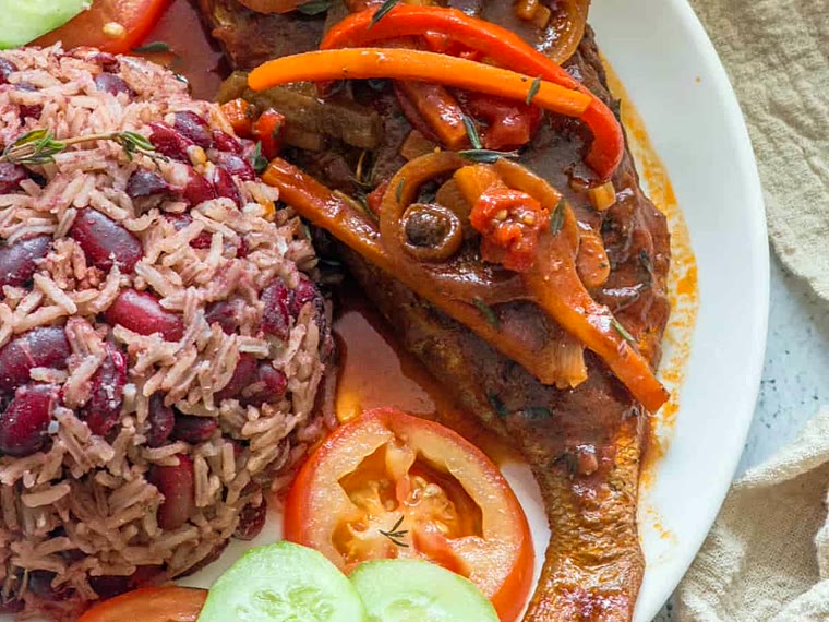Brown stew fish in rich sauce